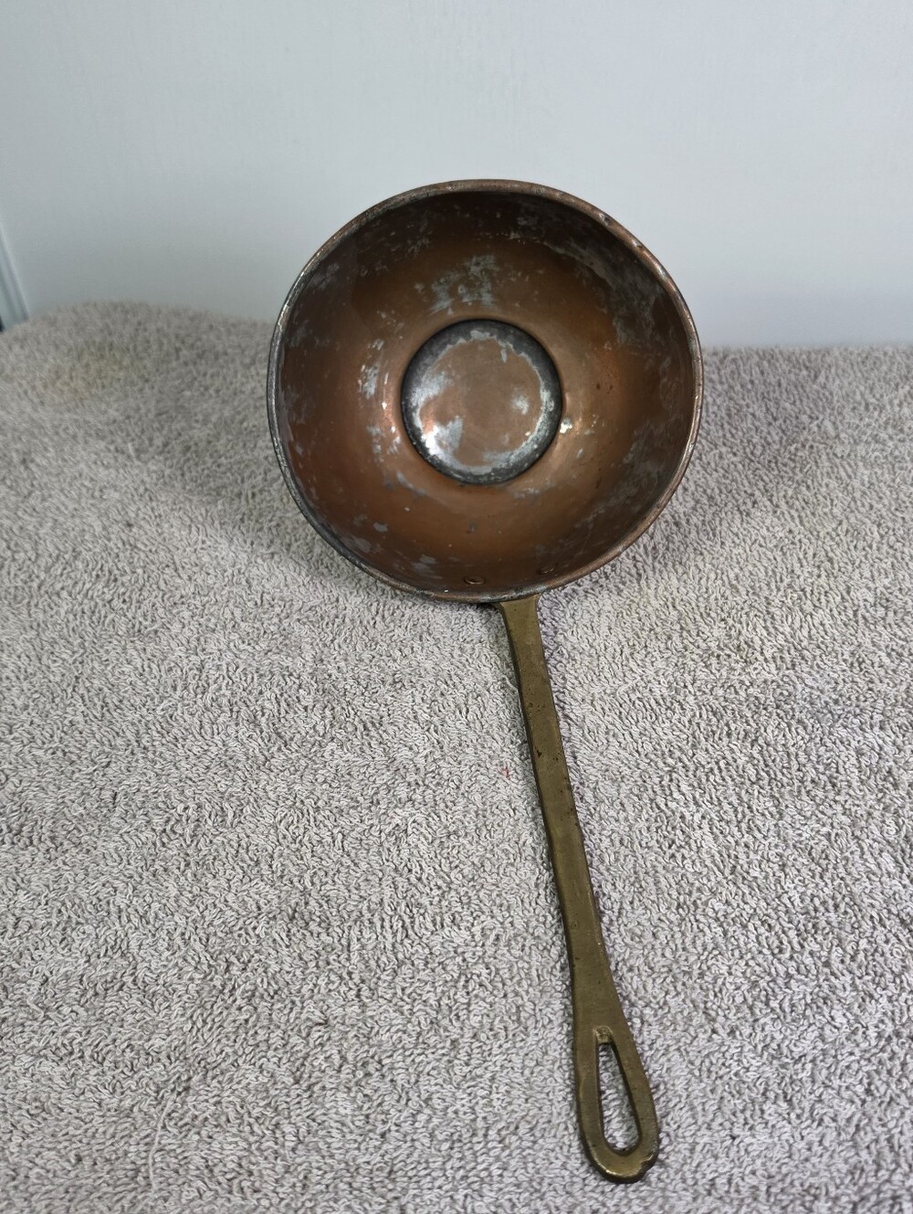 Vintage Copper-Tone Pouring Ladle with Long Handle